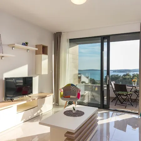 Penthouse By The Sea 18