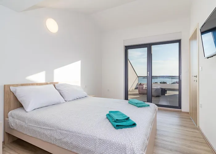 Penthouse By The Sea 18 메덜린