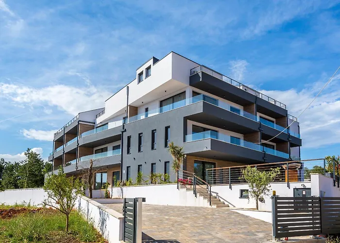 Penthouse By The Sea 18 메덜린